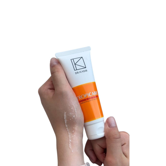 Dr. Kadir Tropicare Facial Scrub Скраб для обличчя Dr. Kadir Tropicare Facial Scrub Скраб для обличчя